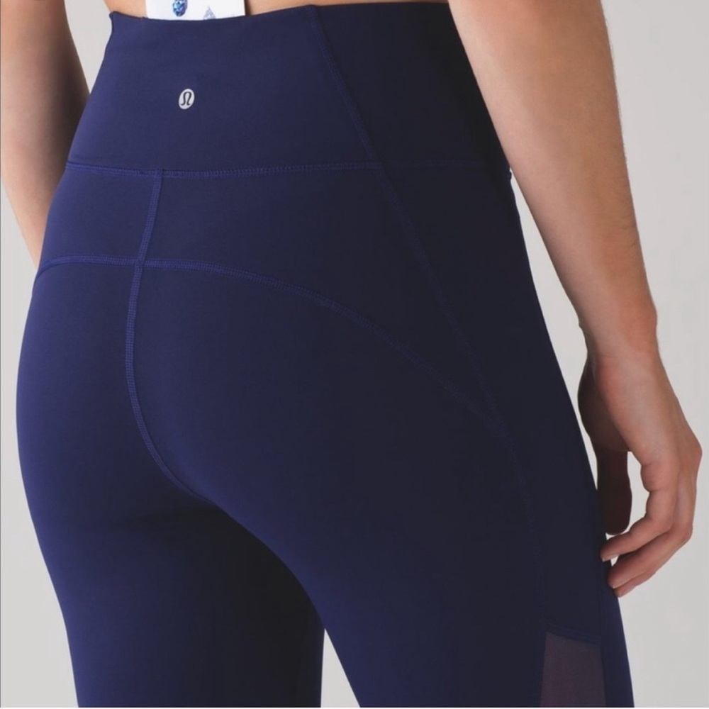 Lululemon - Picture 2 of 3